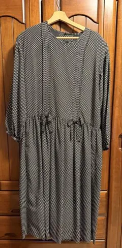 【美品】【レア】Ketty 黒白ドットワンピース