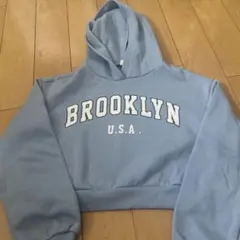 水色 クロップドスウェット