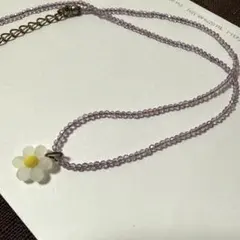お花のビーズネックレス