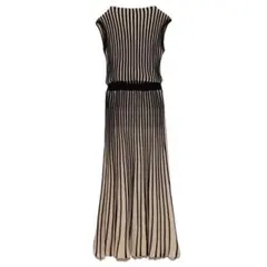 プリーツリブニットワンピース