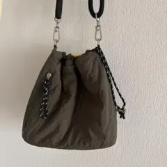 pu’s closet しまむらコラボ　巾着型ショルダーバッグ　リバーシブル