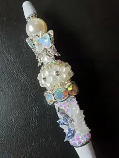 カスタムボールペン✨ホワイト 蝶々 フラワー キラキラ