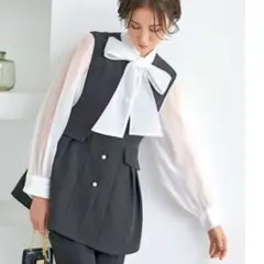 新品ルイルエブティック　パールボタンジレ＆スリムストレートパンツ2点セットアップ