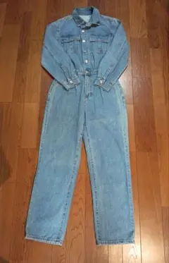 Item thumbnail for item 761cd2e9-b9fc-4c85-8746-44492522627f