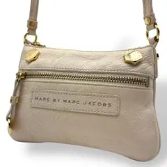 マークバイマークジェイコブス ショルダーバッグ 斜め掛け レザー アイボリー系