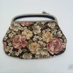 持ち手が素敵✨レトロ・ヴィンテージな雰囲気がお好きな方へ♪小さながま口バッグ