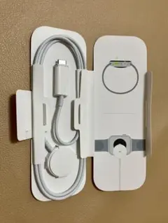 Apple Watch 純正　充電ケーブル