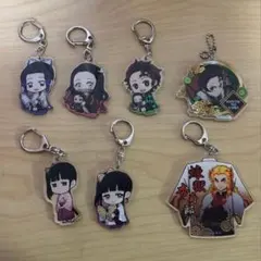 鬼滅の刃 アクリルキーホルダー 7個セット