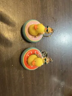チップとデール　スイスイサマー　キーチェーンのサムネイル