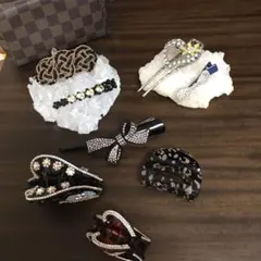 ヘアアクセサリー　クリップ　バレッタ8点セット　おまけにポーチ付き