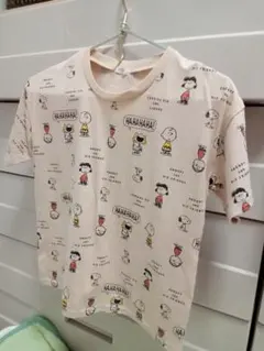 PEANUTS スヌーピー 総柄 Tシャツ 140cm