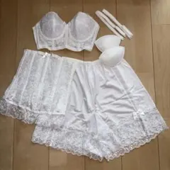 Item thumbnail for item 32292071-679e-4945-be2c-be81e57088cd