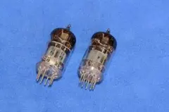 7025/12AX7WA(SOVTEK) ２個のサムネイル
