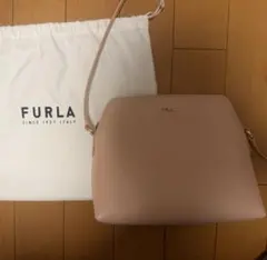 【FURLA】レアカラー ポシェット 桜色 薄ピンク さくらカラー