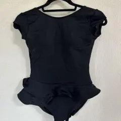 黒いフリル　カップ付水着