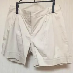 新品・キレイめショートパンツ