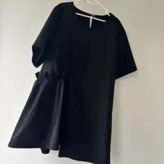 nano 美品　ブラック 半袖 フリルデザイン　アシンメトリーのサムネイル