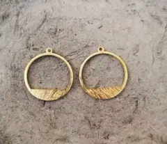 No.384　ゴールドチャーム