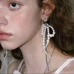 パール　リボン　ピアス　ブライダルアクセサリー