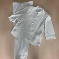 お値下げしました❣️薄いベージュ　セットアップ パンツ