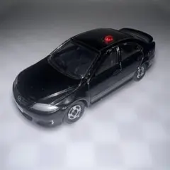 トミカ　マツダアテンザ覆面パトカーのサムネイル