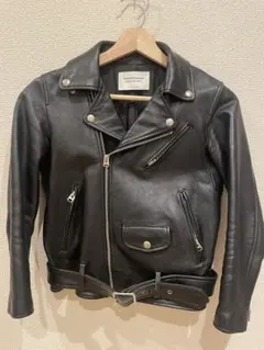 beautiful people 黒 レザーライダースジャケット