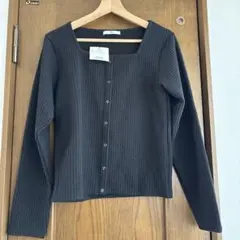 SLY タグ付き トップス
