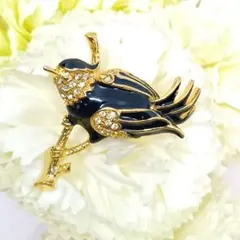 ヴィンテージ　鳥モチーフ　エナメル　ゴールド　ブローチ　М/228
