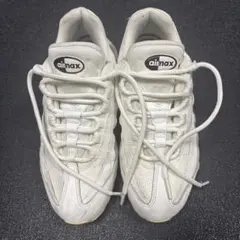 Nike Air Max 95 ホワイトスニーカー　24.0