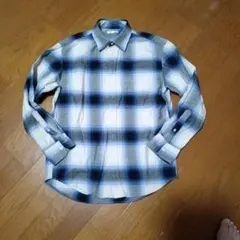 GU メンズシャツ　Sサイズ