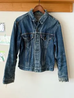 Item thumbnail for item f8ad0a92-aff3-446c-90fe-7b933c5e79cc