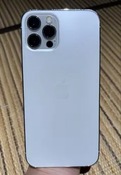 Apple iPhone 12 Pro ホワイト