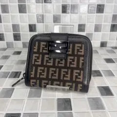 未使用級 FENDI フェンディ 財布 二つ折り財布のサムネイル
