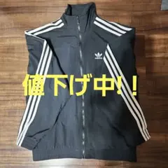 adidas ブラック ジップアップジャケット