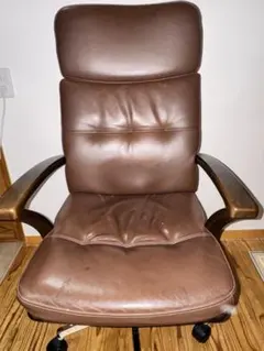 極美品　カリモク　ザ・ファーストMサイズ　本革（リーベル） 極美品 カリモク ザ・ファーストMサイズ 本革（リーベル） - メルカリ