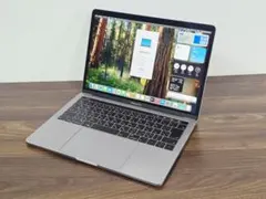 美品 MacBook Pro 2019 13インチ i5 16G 512G B2のサムネイル