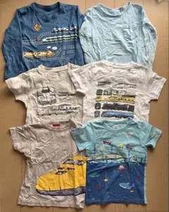 グラニフ　電車の図鑑柄Tシャツ　110と120cm