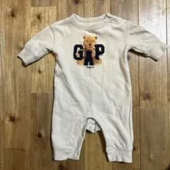 BabyGAP クマ刺繍 ベージュロンパース　ベビーロンパース　ベビーギャップ