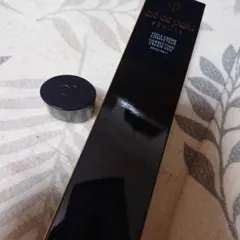 ★空蓋★     clé de peau ヴォワールコレクチュール 40g