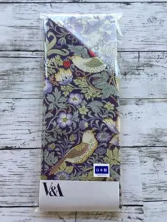新品　枕カバー　V&A　いちご泥棒　Ｎｏ．５５　ブルー系（パープル）１枚のサムネイル
