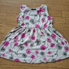 BeBe　花柄ノースリーブワンピース　80cm