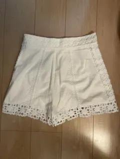 ZARA レースショートパンツS