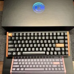 HiUM l keycaps パープルエッジ XDA HiUM Metal keycaps パープルエッジ XDA - メルカリ