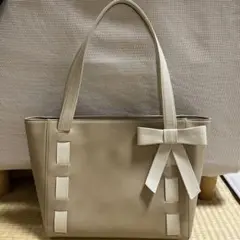 Item thumbnail for item 26976823-41d7-4091-bba5-e0901ca6598f