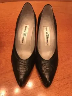 値下げしました！パンプス　黒　Christian Aujard 極美品のサムネイル