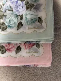 ピエールカルダン　花柄ハンカチ　2枚セット 未使用のサムネイル