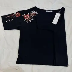 【新品タグ付】アズールバイマウジー 刺繍 ５分袖 ブラック