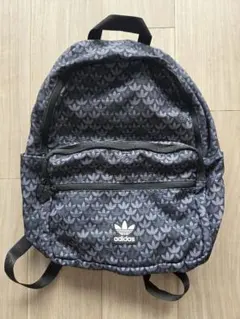 adidas リーフパターン リュック ブラック