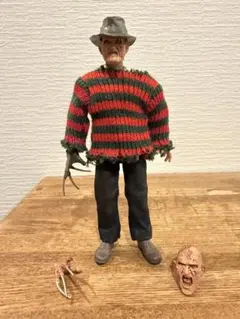 NECA エルム街の悪夢 part 2 フレディ フィギュア(激レア) - メルカリ