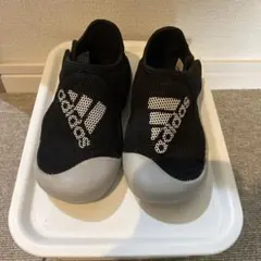 adidas 黒 サンダル メッシュ　16cmのサムネイル